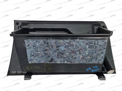 KL1T kesztyűtartó2